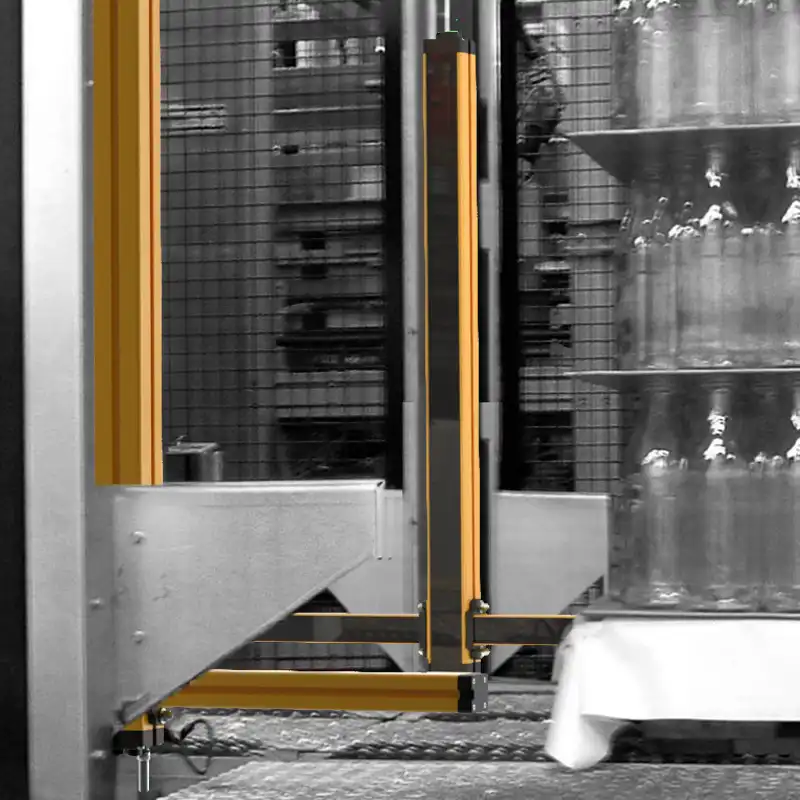 JANUS application - Palletizer with transparent material