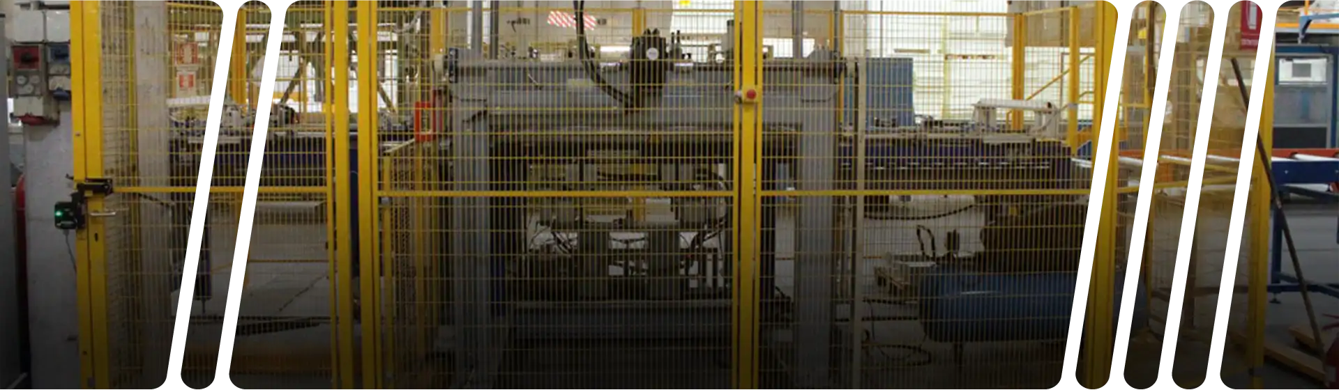Safety interlock switch with guard door locking
